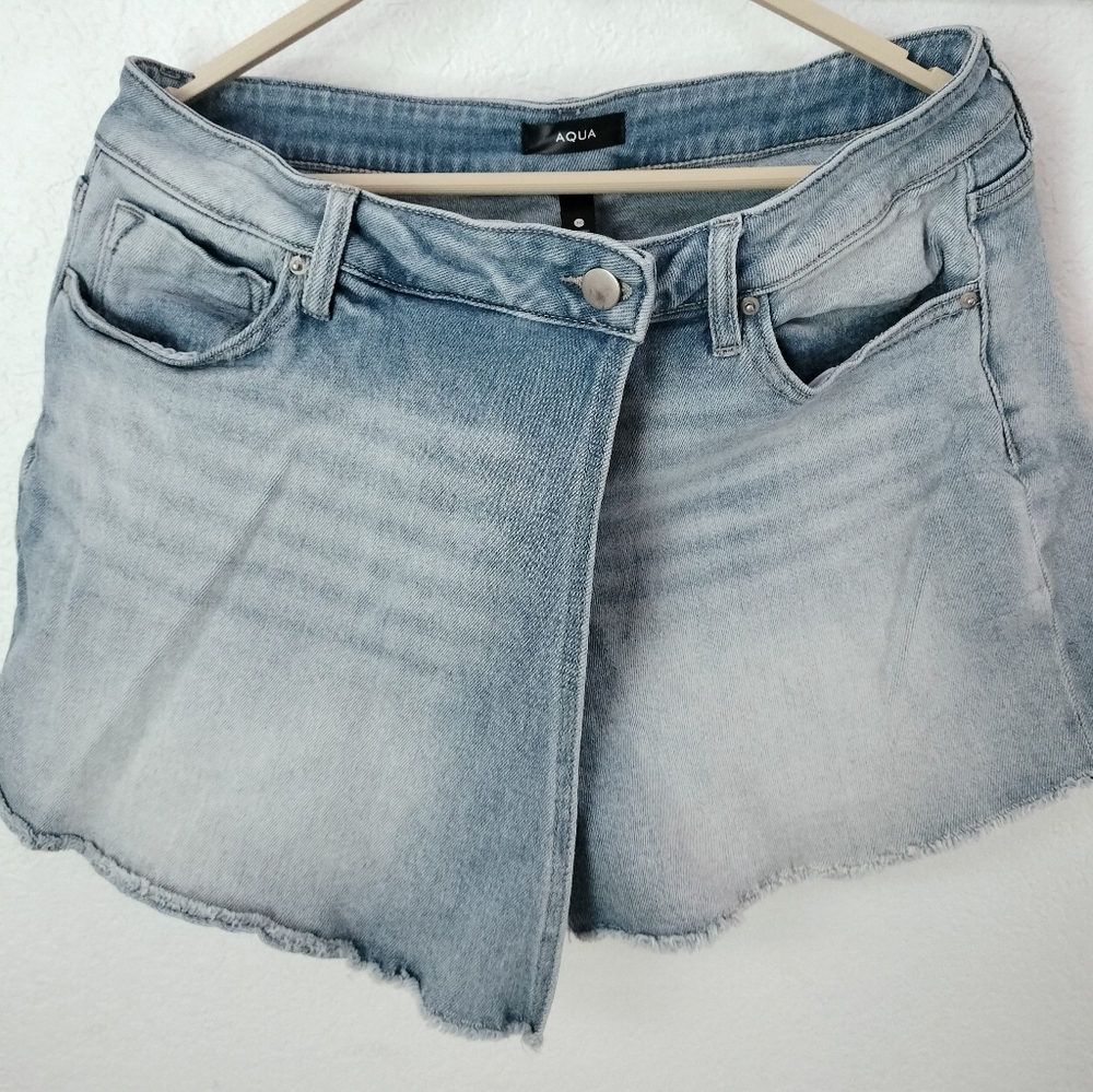 Very stylish denim skort